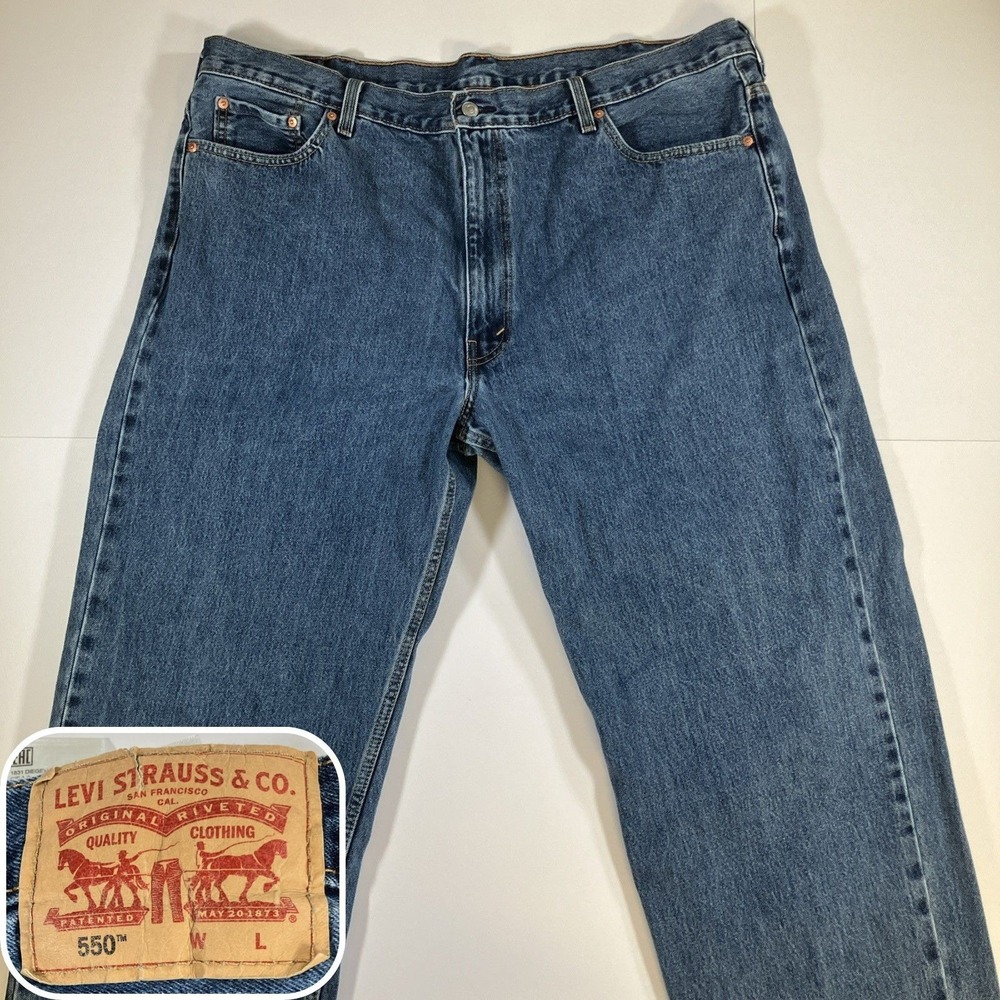 Levi's 550 Jeans Mens 46x34 Relaxed Fit Tapered Medium Wash Denim
